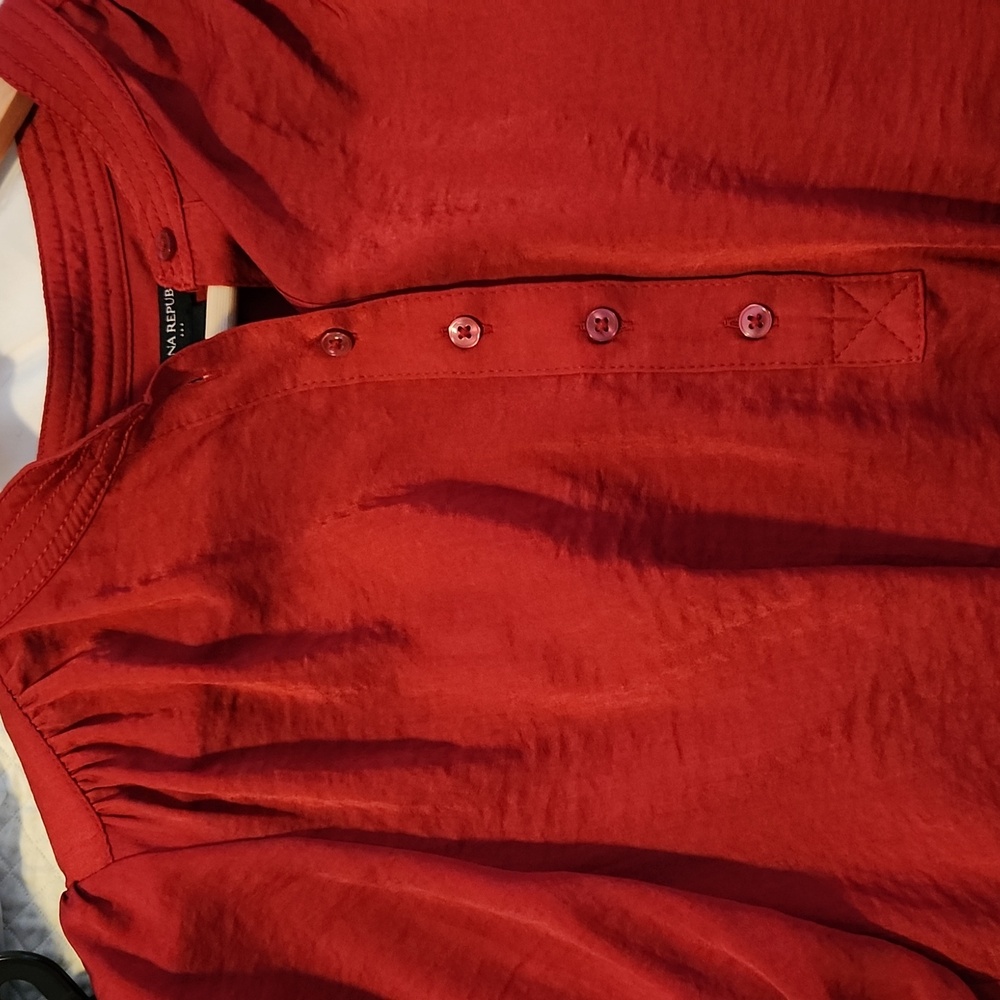 Banana Republic Red Silk Blouse Size S - Picture 10 of 13